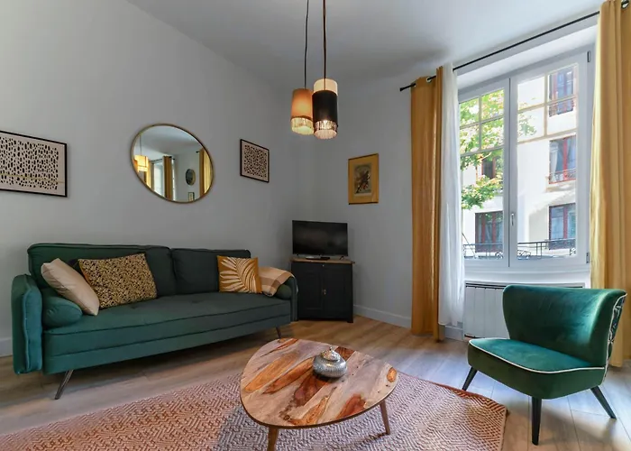 Le Petit George V - Appartement Design Proche Thermes